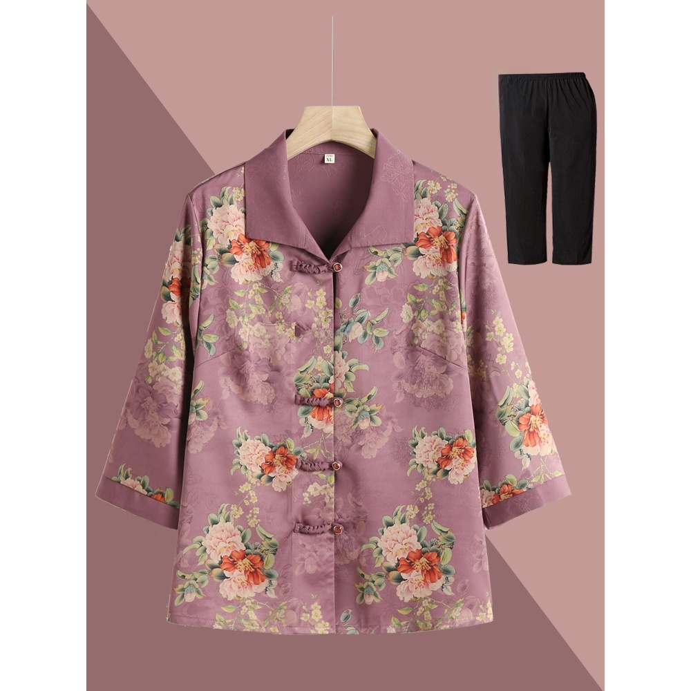 Women Fashion Over The Years - Chemise élégante à manches trois-quarts pour