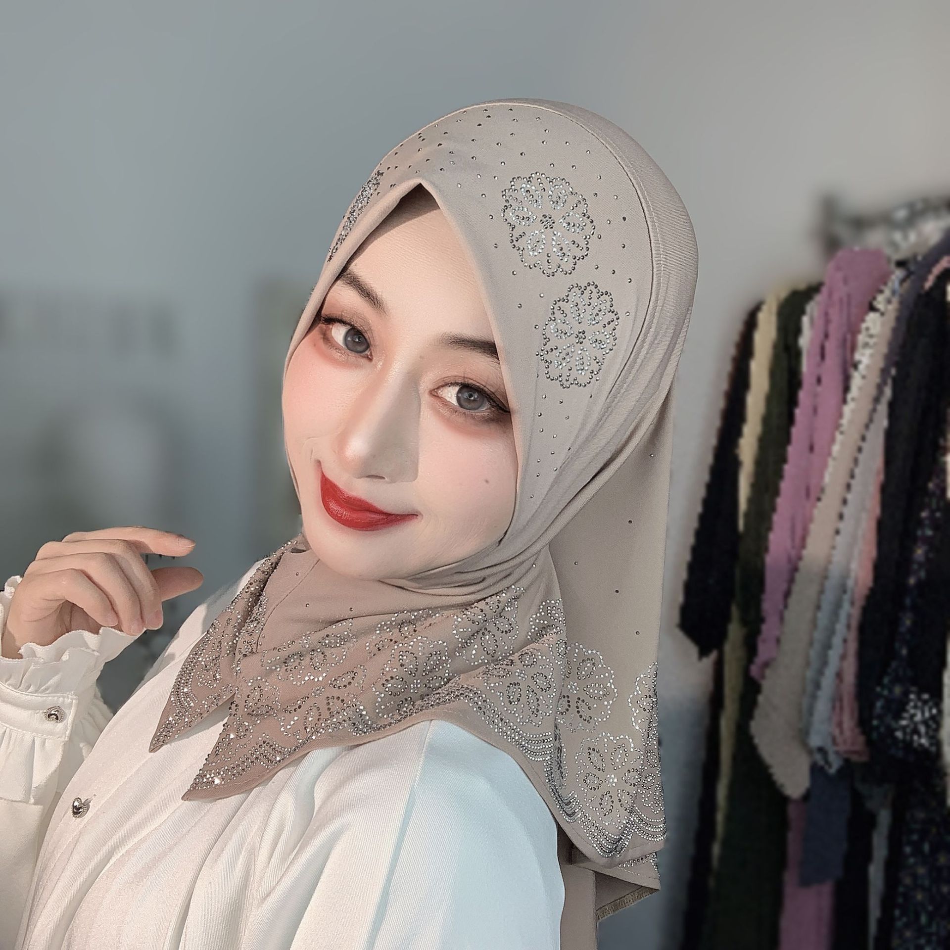 Hijab musulman prêt-à-porter p - Women Fashion Designer avis et prix