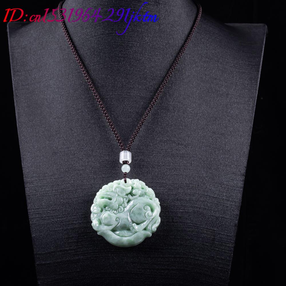 Collier pendentif Pixiu en jad - Women Fashion Designer avis et prix